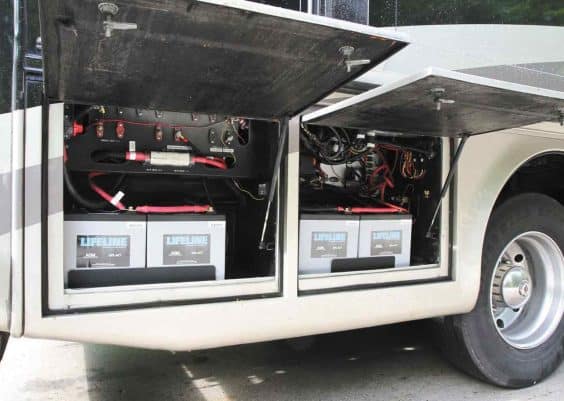 how to charge rv battery while driving