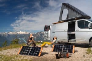 how much does it cost to install solar panels on an rv